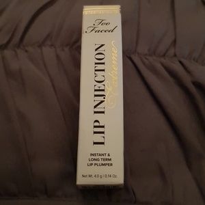 Lip injection extreme